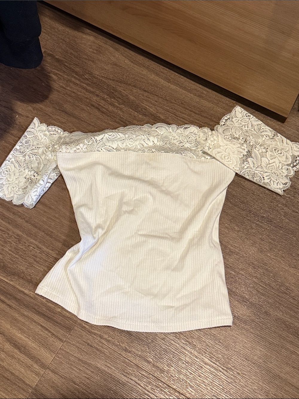 Urban Outfitters Cream Off-Shoulder Lace-Trim Ribbed Camisole